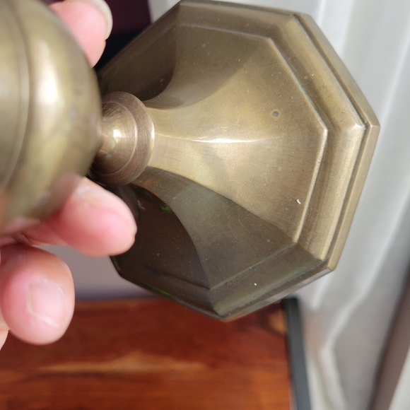 VINTAGE SOLID BRASS CANDLESTICK HOLDER MANUFACTURED IN INDIA 5.5" In Approx. - Picture 9 of 10